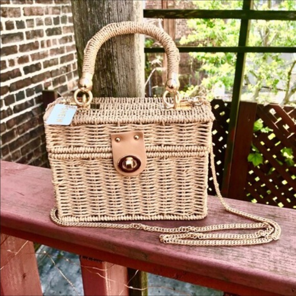 SHEIN Handbags - Woven Structured Box Bag